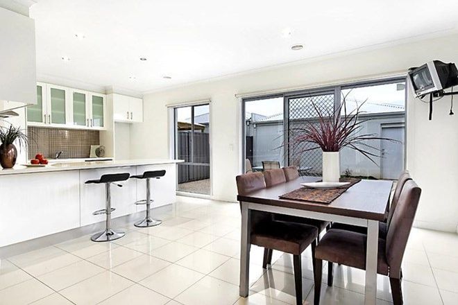 Picture of 31 Parkes Way, BURNSIDE HEIGHTS VIC 3023