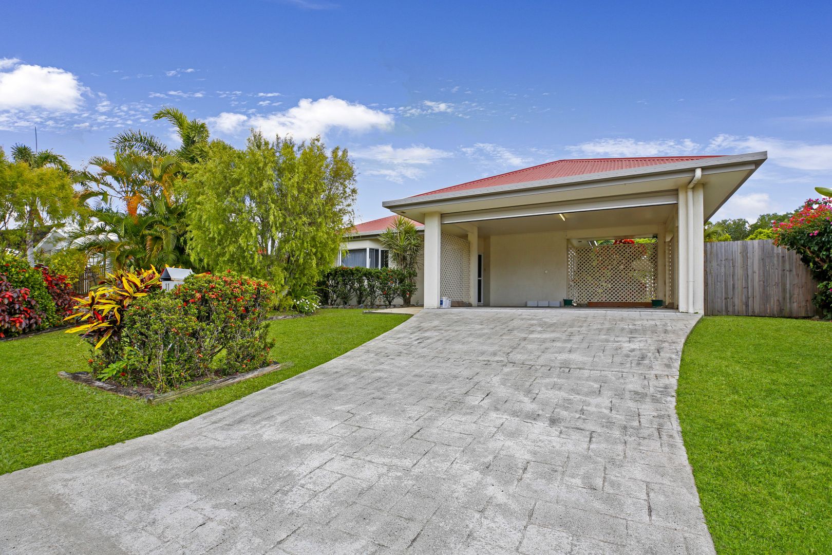 11 Capri Close, Kewarra Beach QLD 4879, Image 2