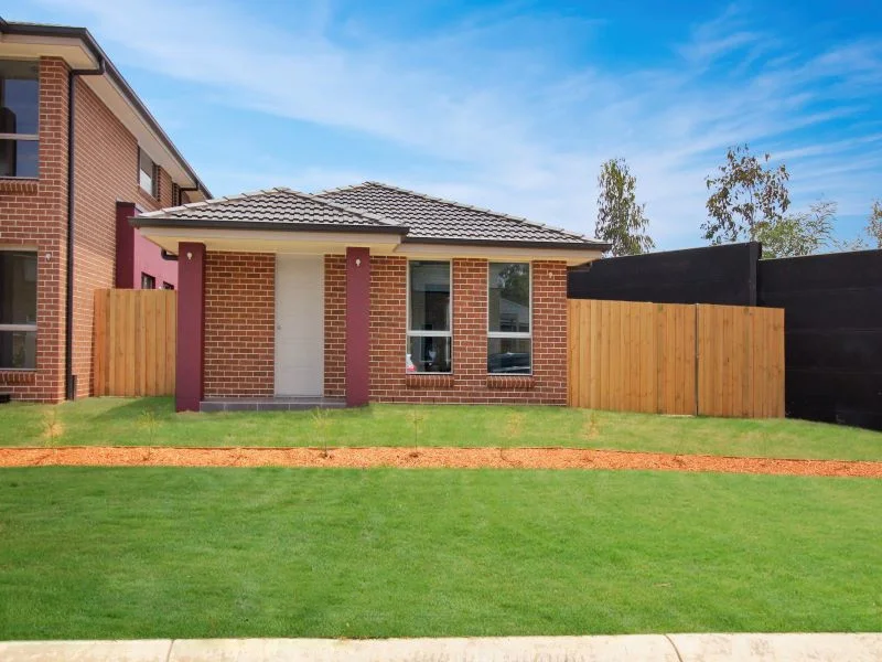 Primary image of 30a Pimlico Crescent, Colebee NSW 2761