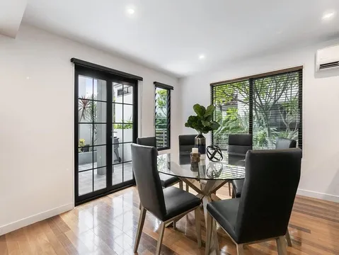 4/54 Miskin Street, Toowong QLD 4066 - Apartment For Rent | Domain