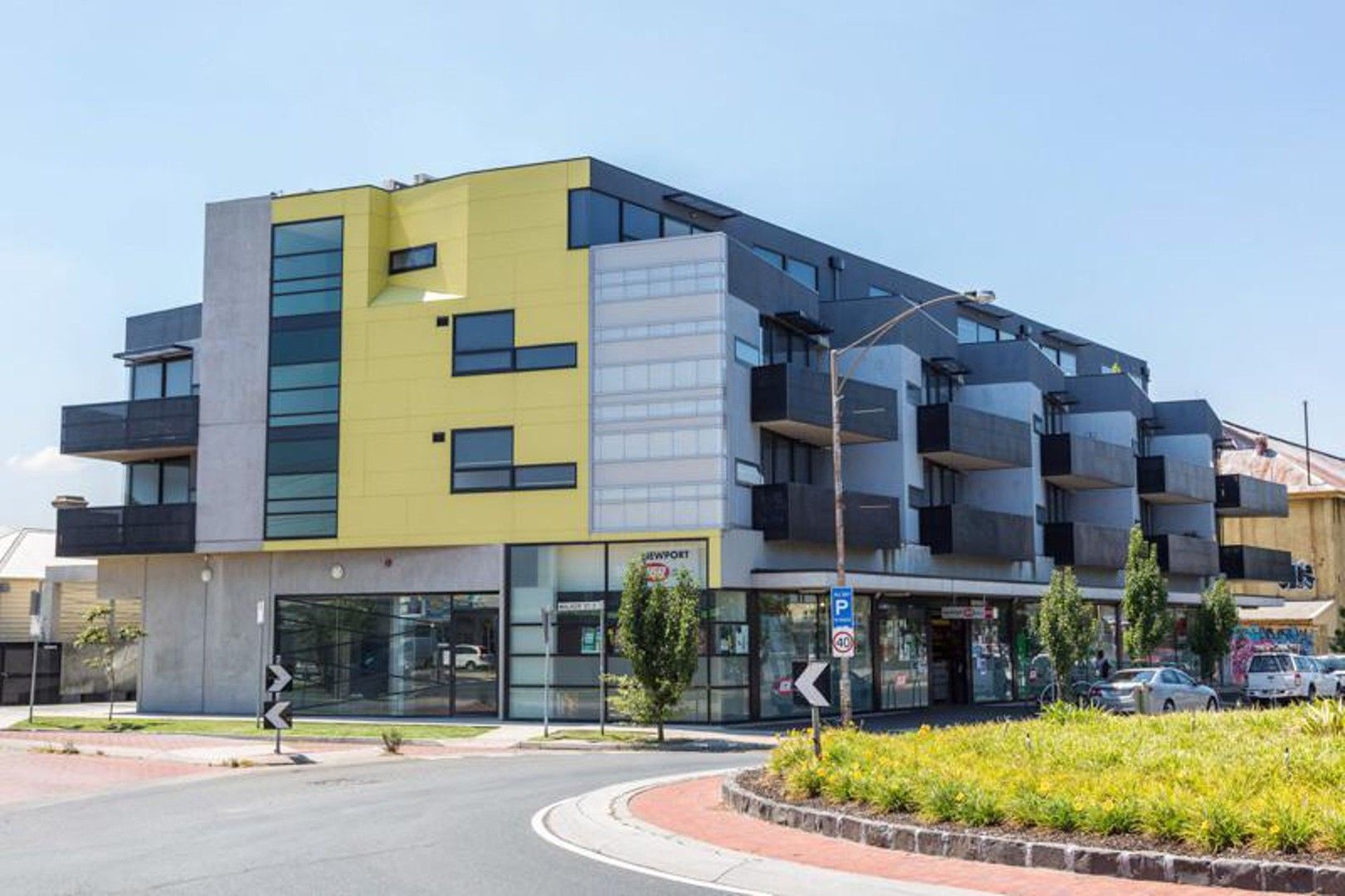 2 bedrooms Apartment / Unit / Flat in 23/4 Mason Street NEWPORT VIC, 3015