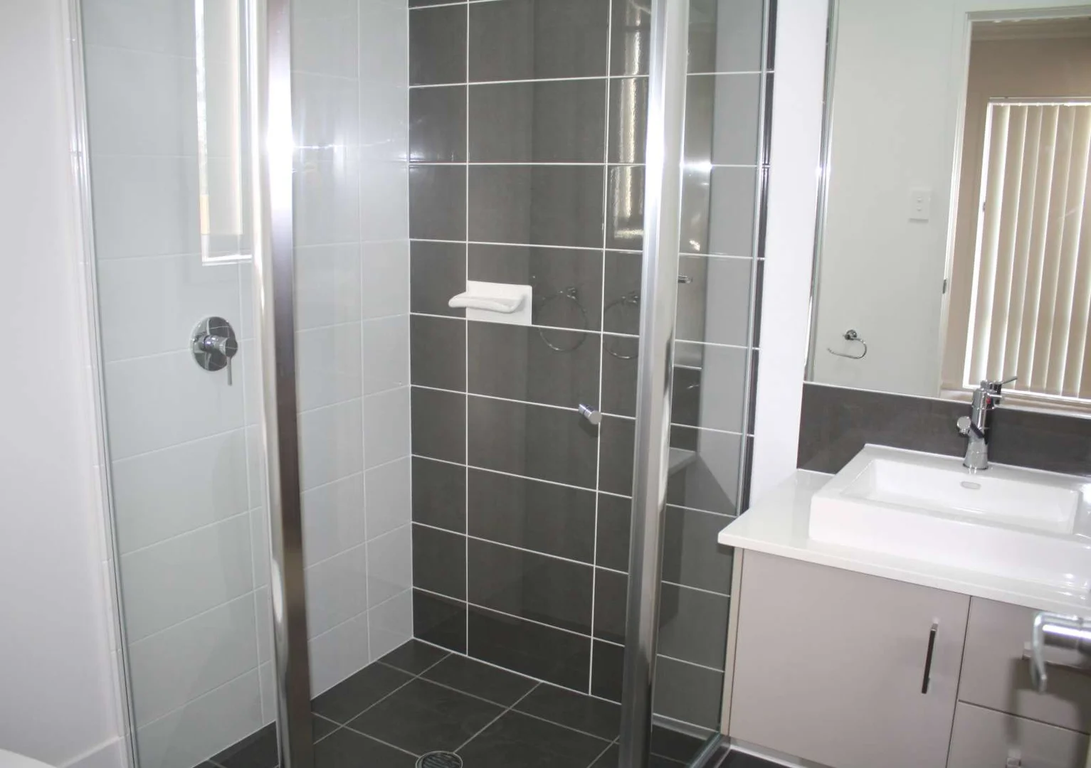 Additional image 6 of 56A Essington Mews, Leichhardt QLD 4305