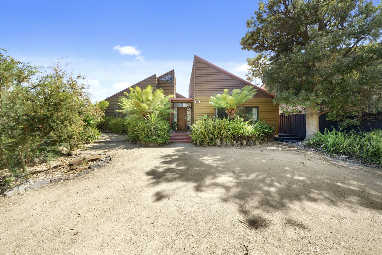 2 Leyden Court, Seven Mile Beach TAS 7170, Image 0