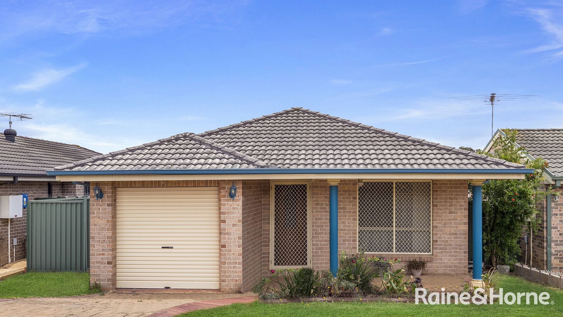 7 Webb Place, Minto NSW 2566