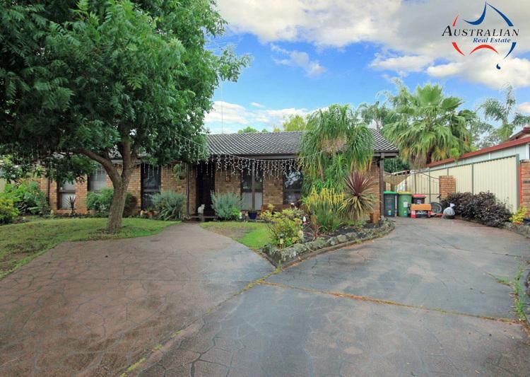 6 Redfern Glenn, St Clair Property History & Address Research Domain