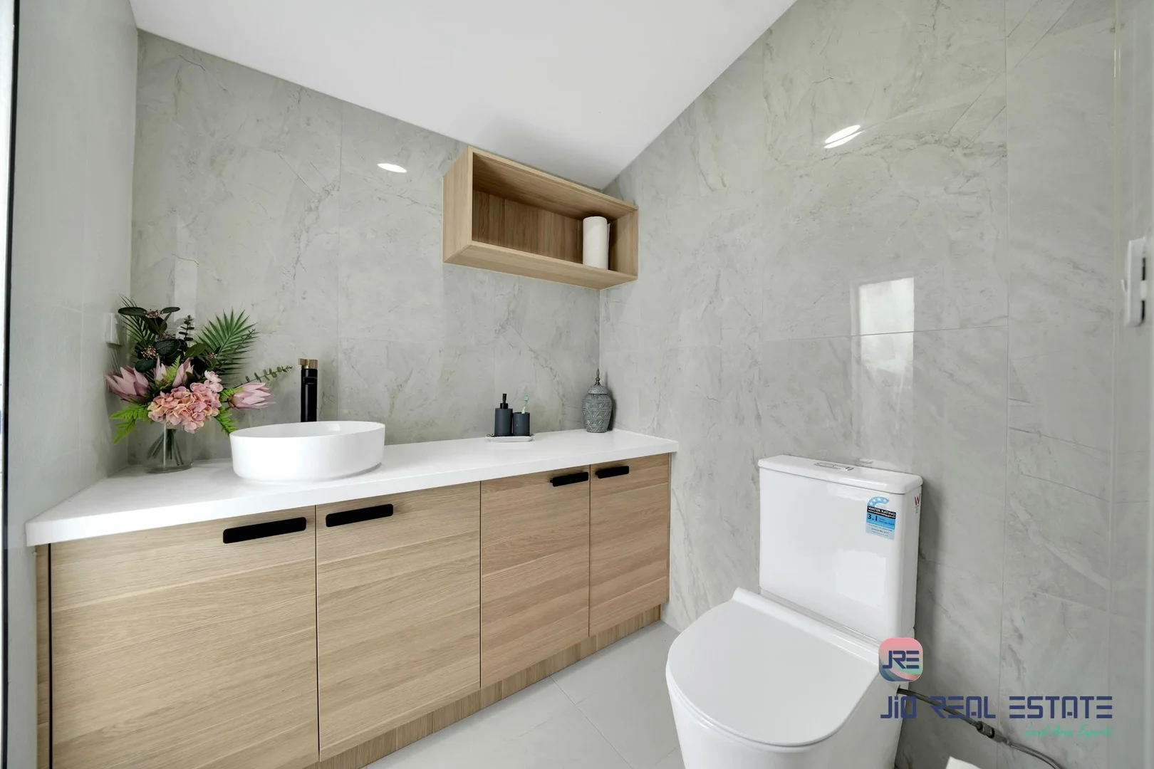 Additional image 26 of 13 Longshanks Street, Thornhill Park VIC 3335