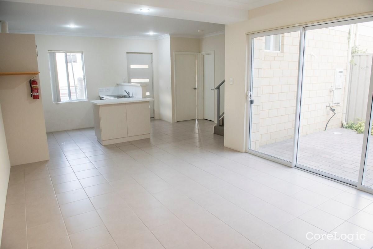 3/160 Celebration Boulevard, Clarkson WA 6030, Image 1