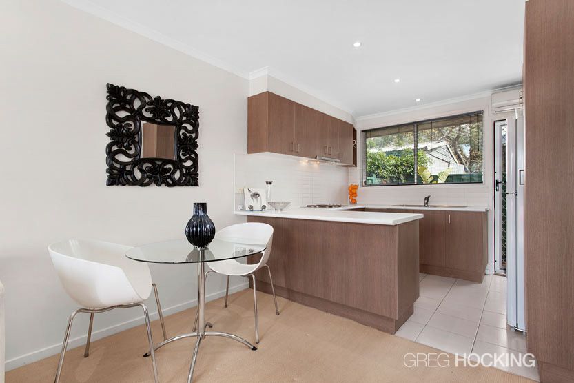 4/31 Park Crescent (facing Adeline Street), WILLIAMSTOWN VIC 3016, Image 2