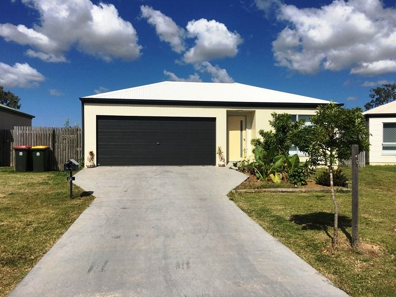 4 bedrooms House in 11 Elvina Street DEERAGUN QLD, 4818