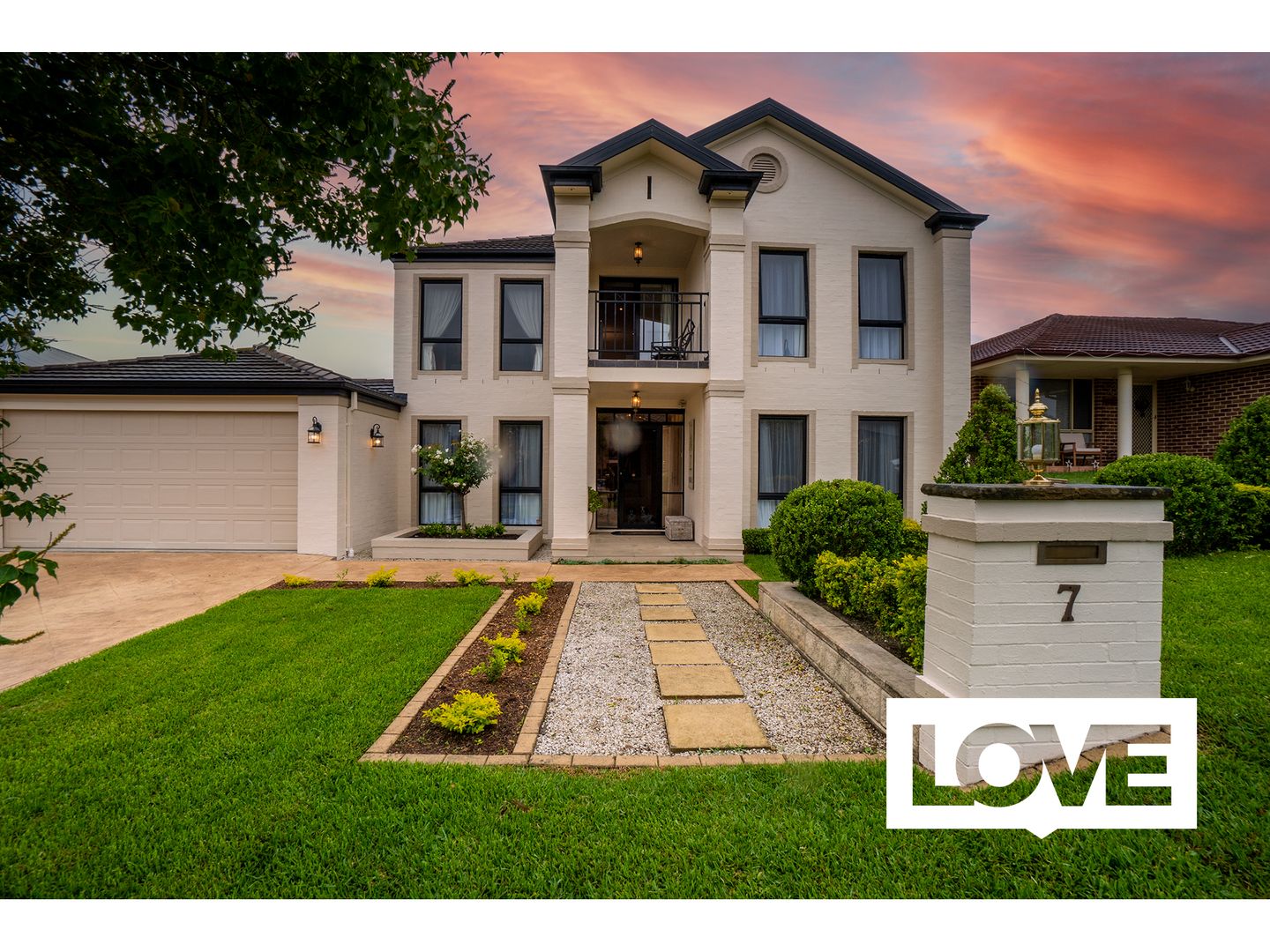 Fletcher NSW 2287 4 beds house for Sale, 1,000,000 1,100,000