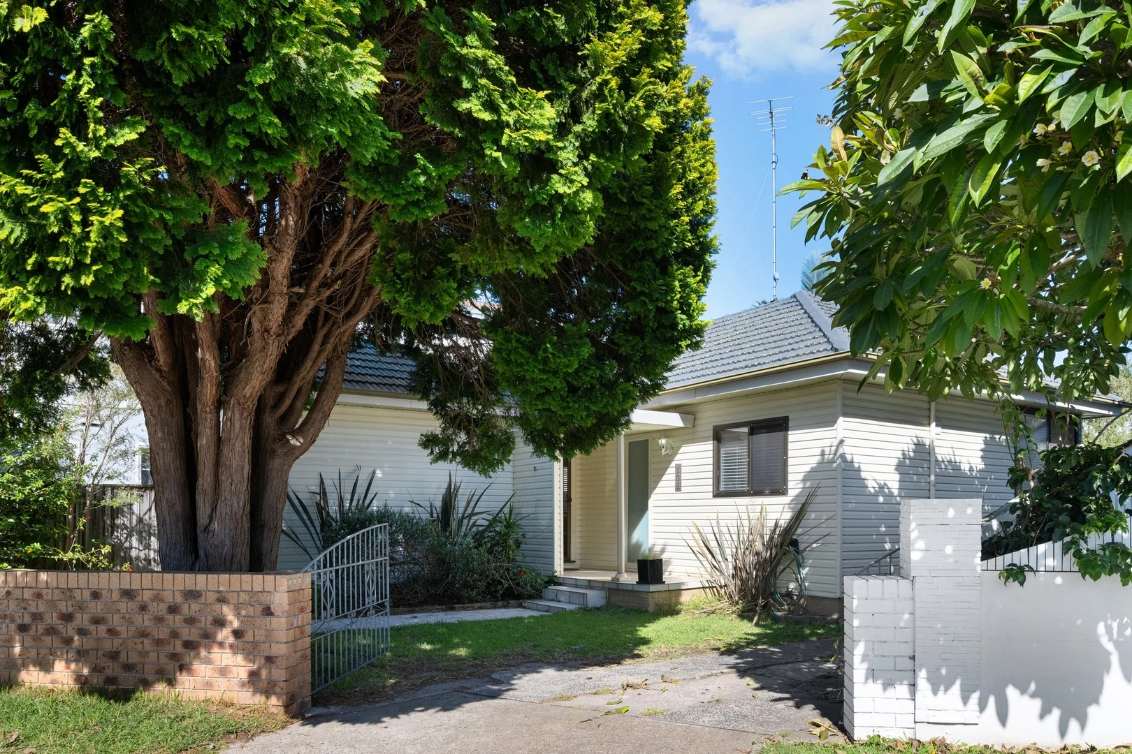 Primary image of 134 Fisher Road, Cromer NSW 2099