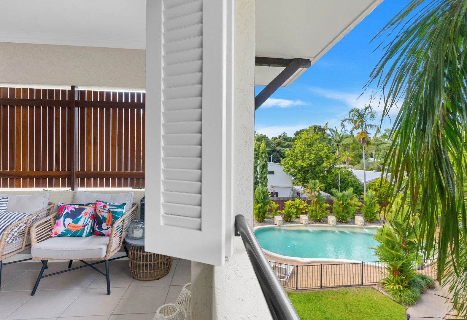 2210/40-62 Clifton Road, Clifton Beach QLD 4879, Image 2