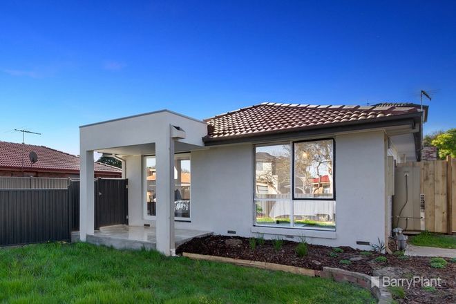 Picture of 1/75 Windermere Drive, FERNTREE GULLY VIC 3156