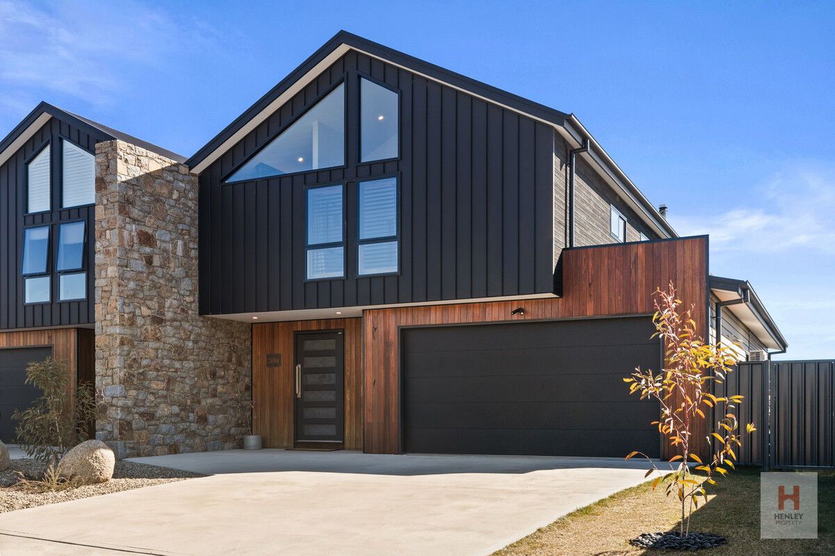 4 bedrooms Duplex in 30A Heysen Drive EAST JINDABYNE NSW, 2627