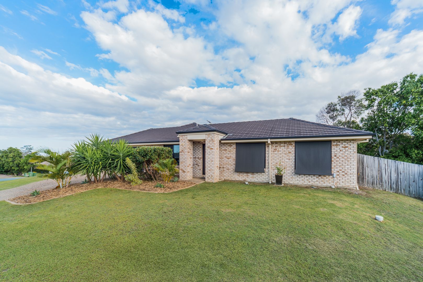 Property Report For 6 Jasmine Circuit Ormeau Qld 4208
