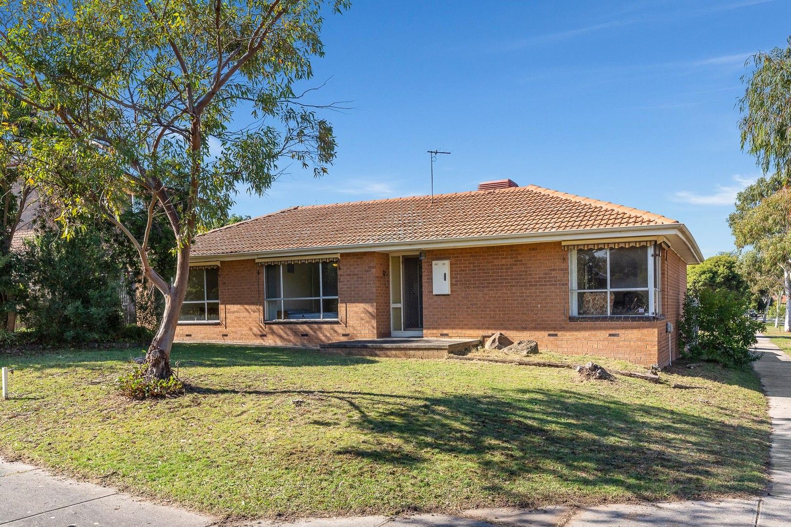 2 Meldrum Avenue, Mill Park VIC 3082, Image 0