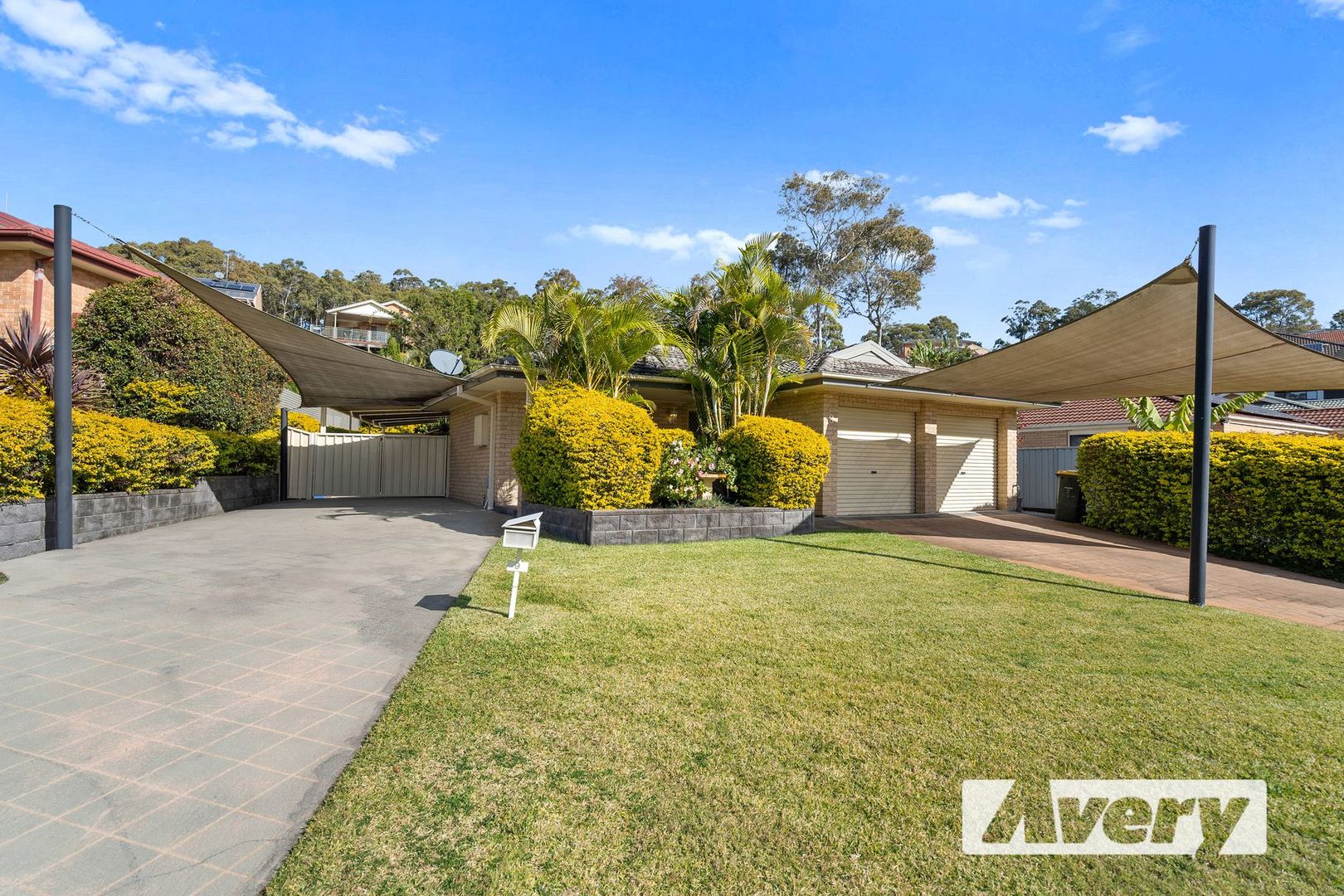 9 Courageous Close, Marmong Point NSW 2284