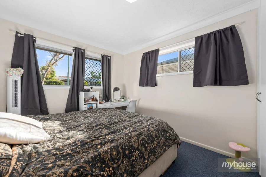 Additional image 4 of 11 Fromalls Street, Harristown QLD 4350