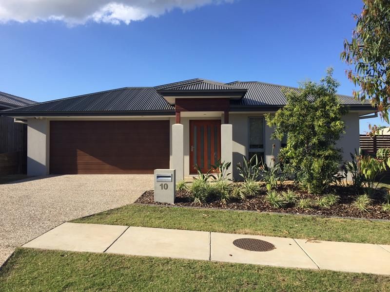 4 bedrooms House in 10 Skyblue Circuit YARRABILBA QLD, 4207
