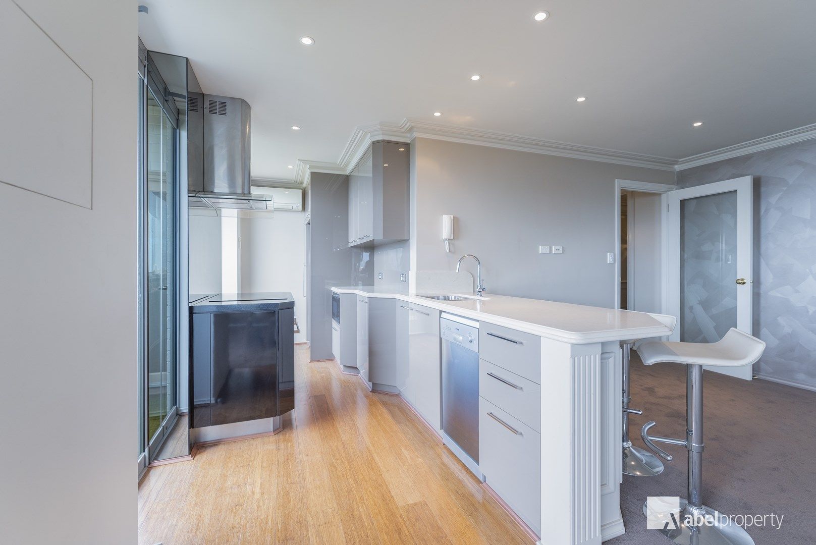 2 bedrooms Apartment / Unit / Flat in 94/96 Guildford Road MOUNT LAWLEY WA, 6050