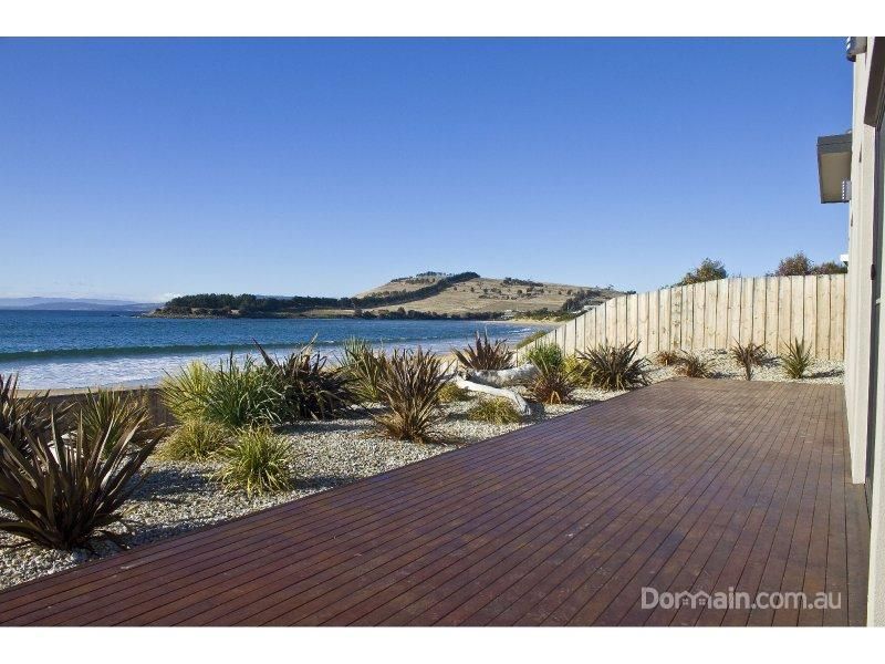 24 Frederick Henry Parade, CREMORNE TAS 7024, Image 1