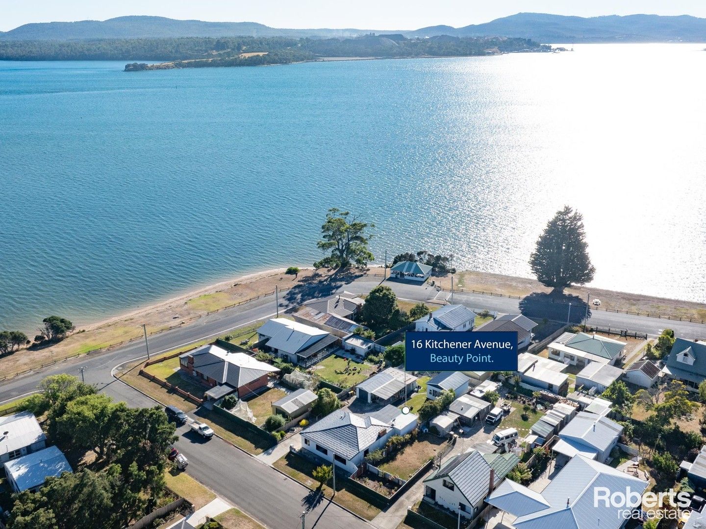 16 Kitchener Avenue, Beauty Point TAS 7270, Image 0