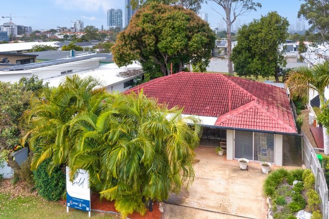Picture of 20 Joan Street, SOUTHPORT QLD 4215