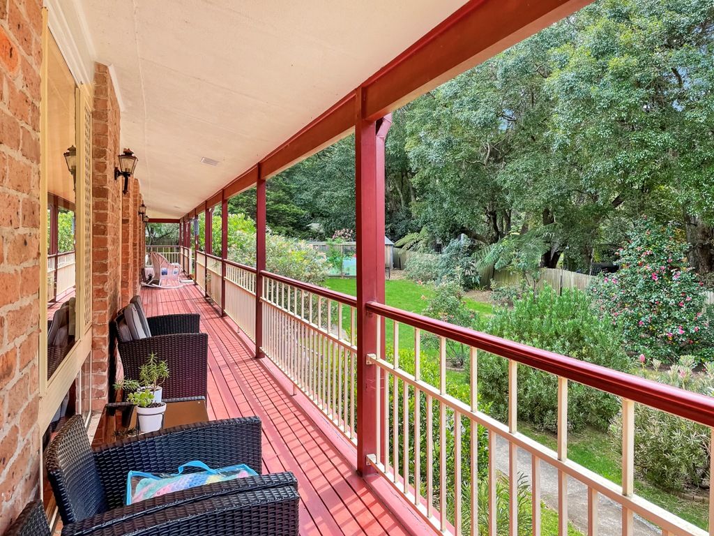 72 Oaklands Road, Hazelbrook NSW 2779, Image 2