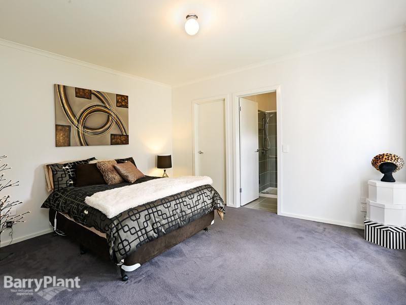 1/102 Ormond Road, EAST GEELONG VIC 3219, Image 1