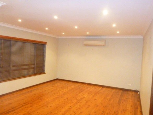 104 Greta Street, Aberdare NSW 2325, Image 2