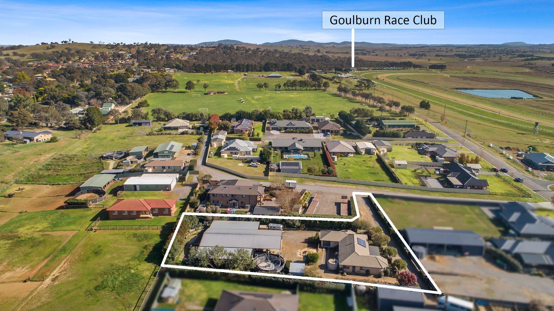 4 bedrooms House in 6a Racecourse Drive GOULBURN NSW, 2580