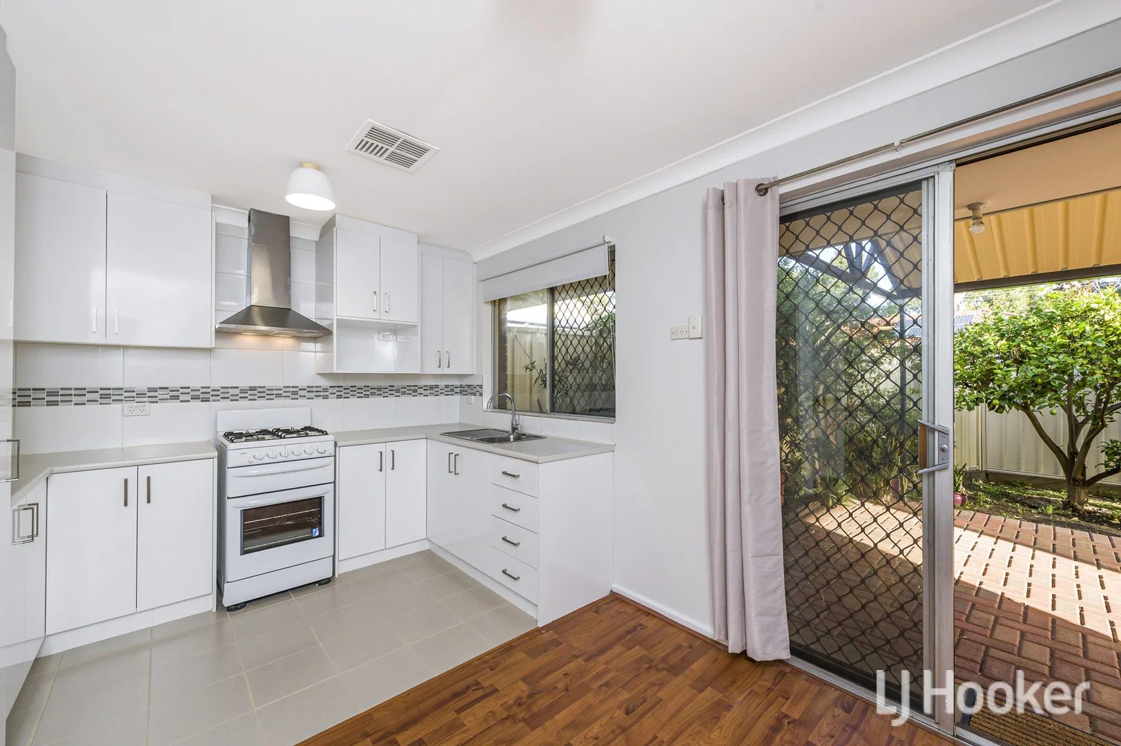 Additional image 8 of 14 Newton Court, Armadale WA 6112