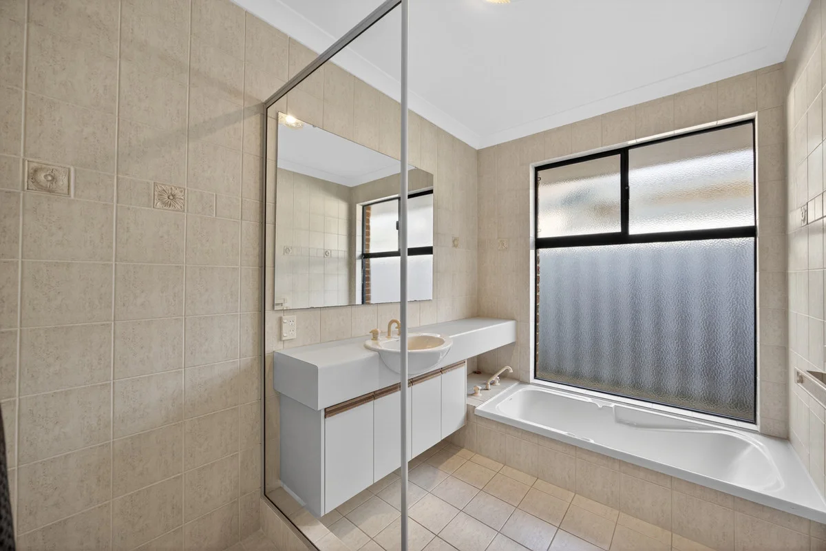 Additional image 15 of 22 Suncrest Meander, Meadow Springs WA 6210