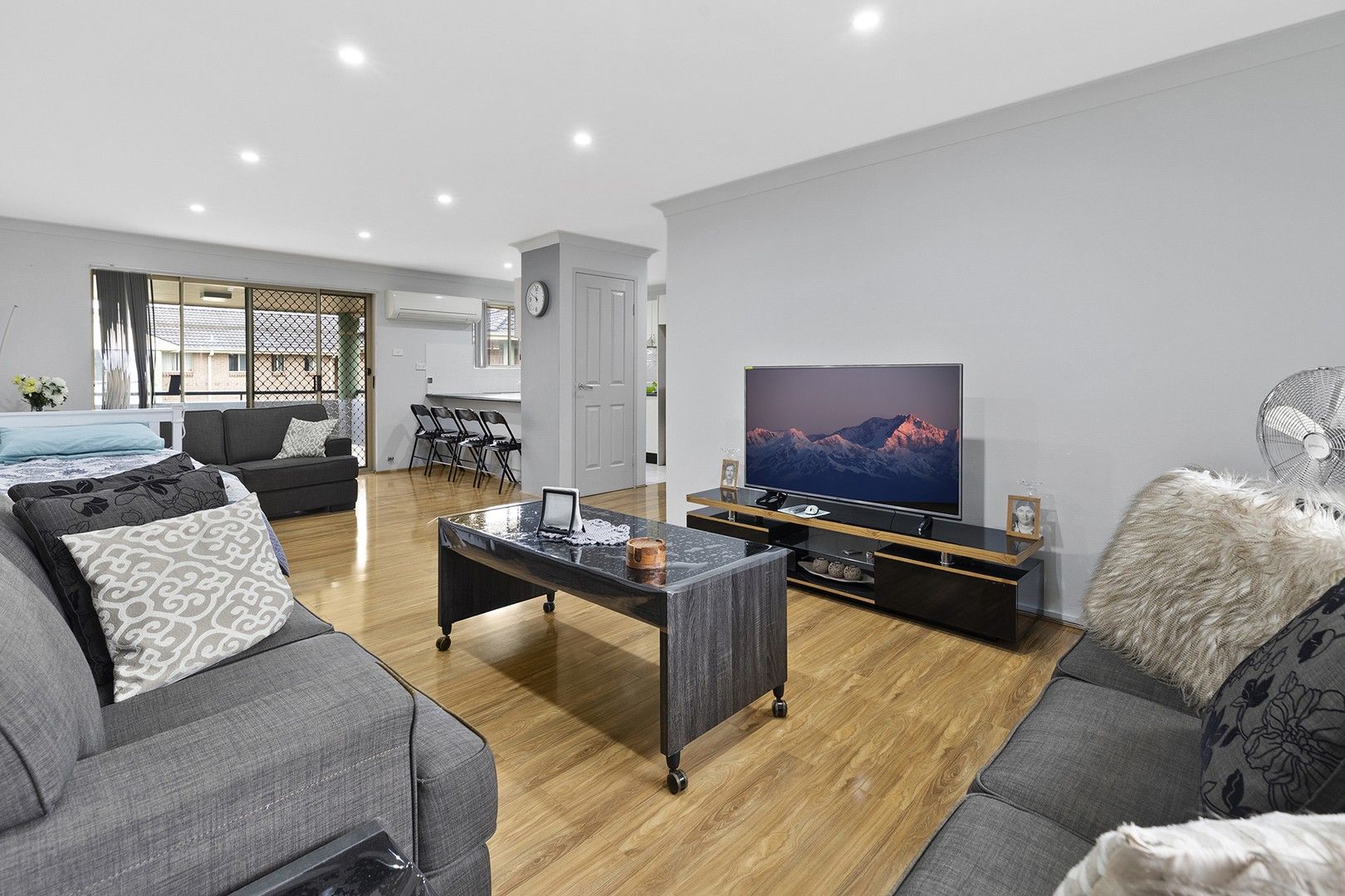 2 bedrooms Apartment / Unit / Flat in 31/27 -31 KENYON Street FAIRFIELD NSW, 2165