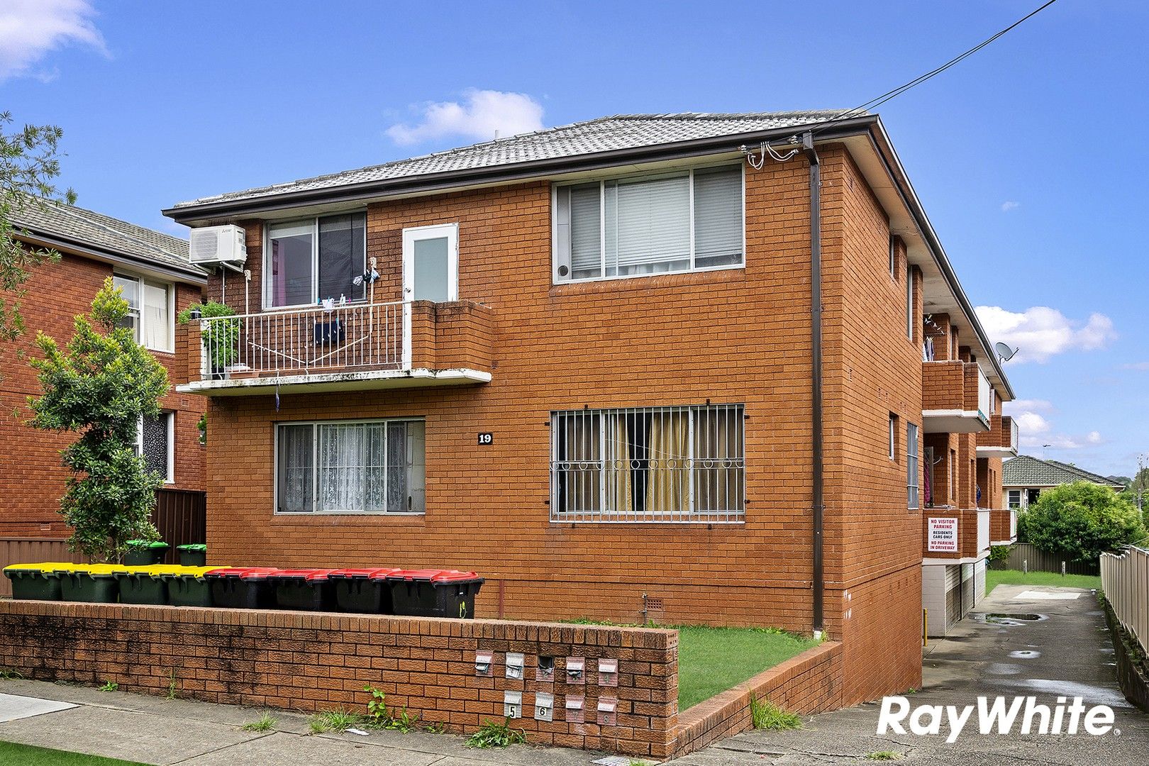 2 bedrooms Apartment / Unit / Flat in 1/19 Denman Avenue WILEY PARK NSW, 2195
