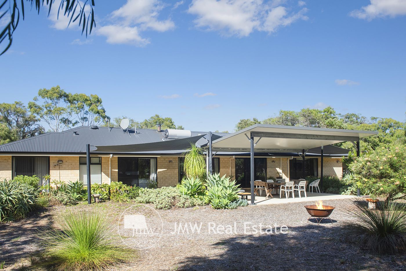 32 Kangaroo Parade, Yallingup WA 6282, Image 0