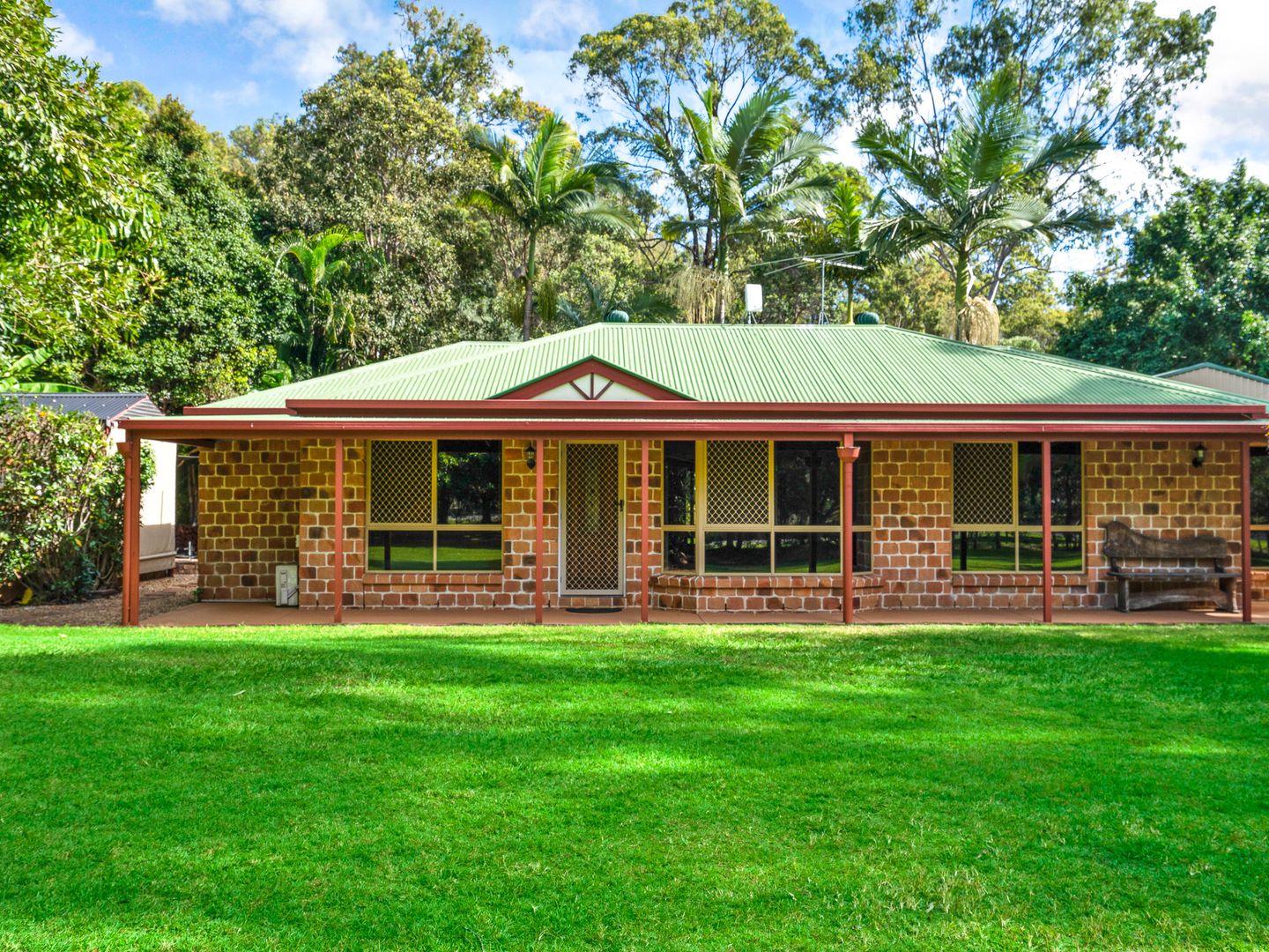 1-19 Helen Louise Ct, Buccan QLD 4207, Image 2