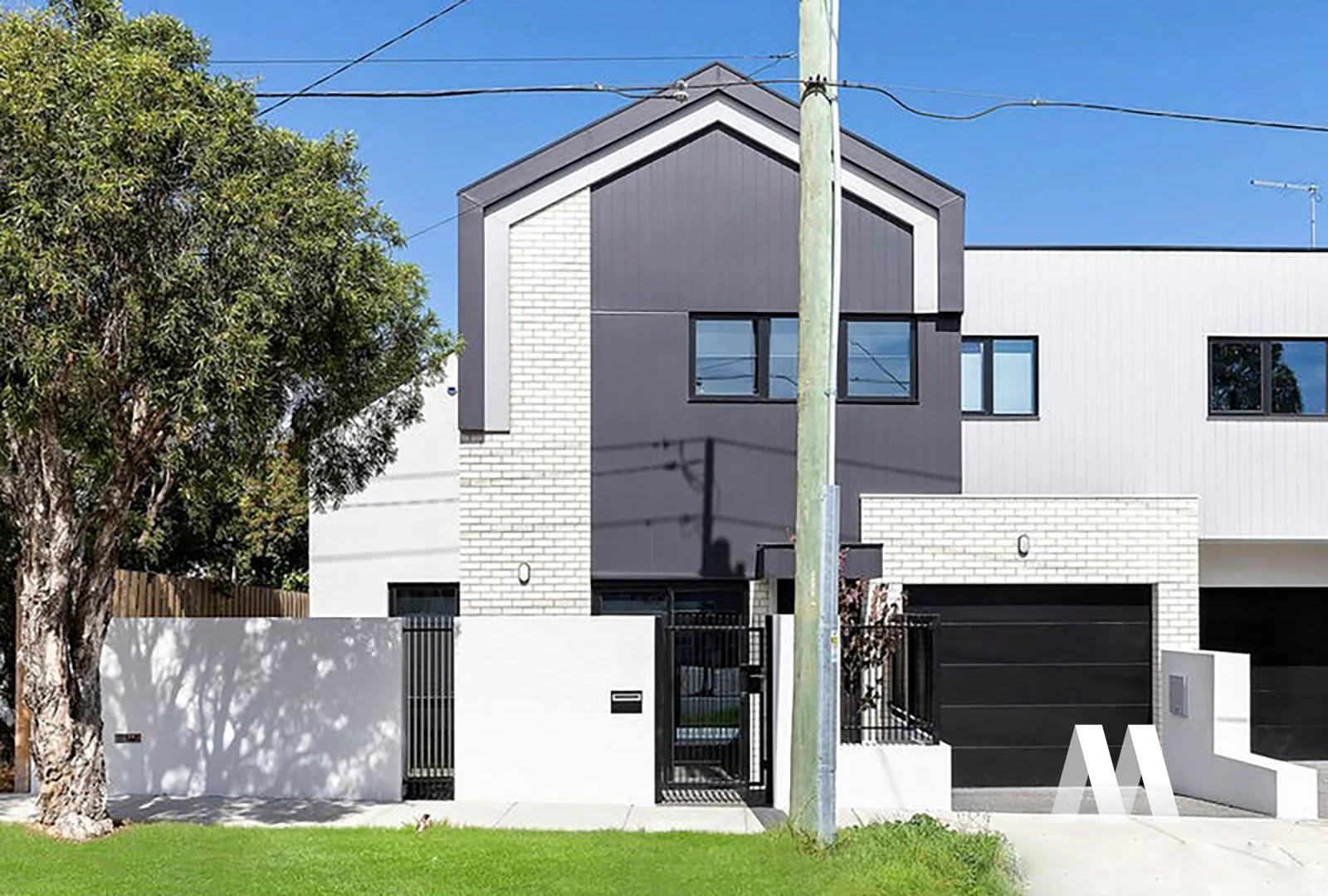 8B Charles Street, Bentleigh East VIC 3165