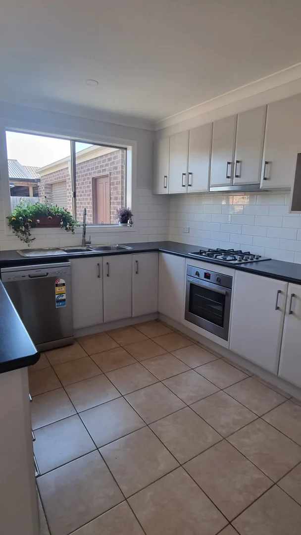 Additional image 7 of 24 Toritta Way, Truganina VIC 3029