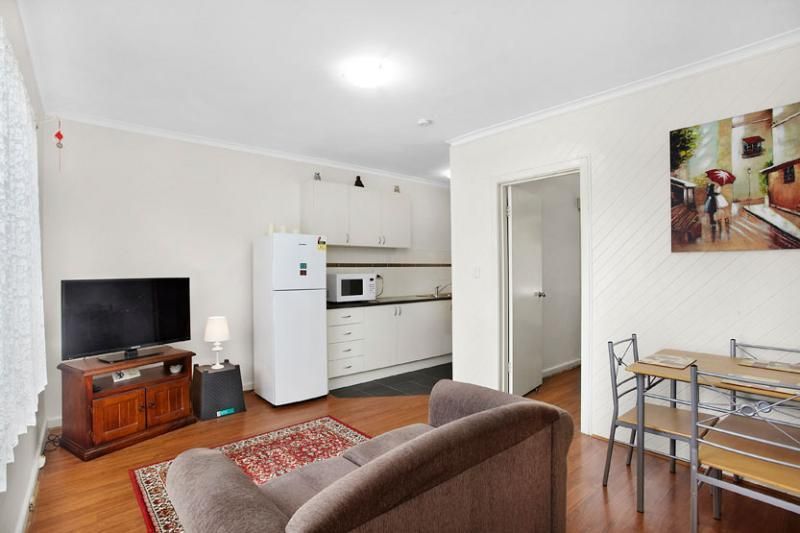 5/4 Prince Street, ESSENDON NORTH VIC 3041, Image 2