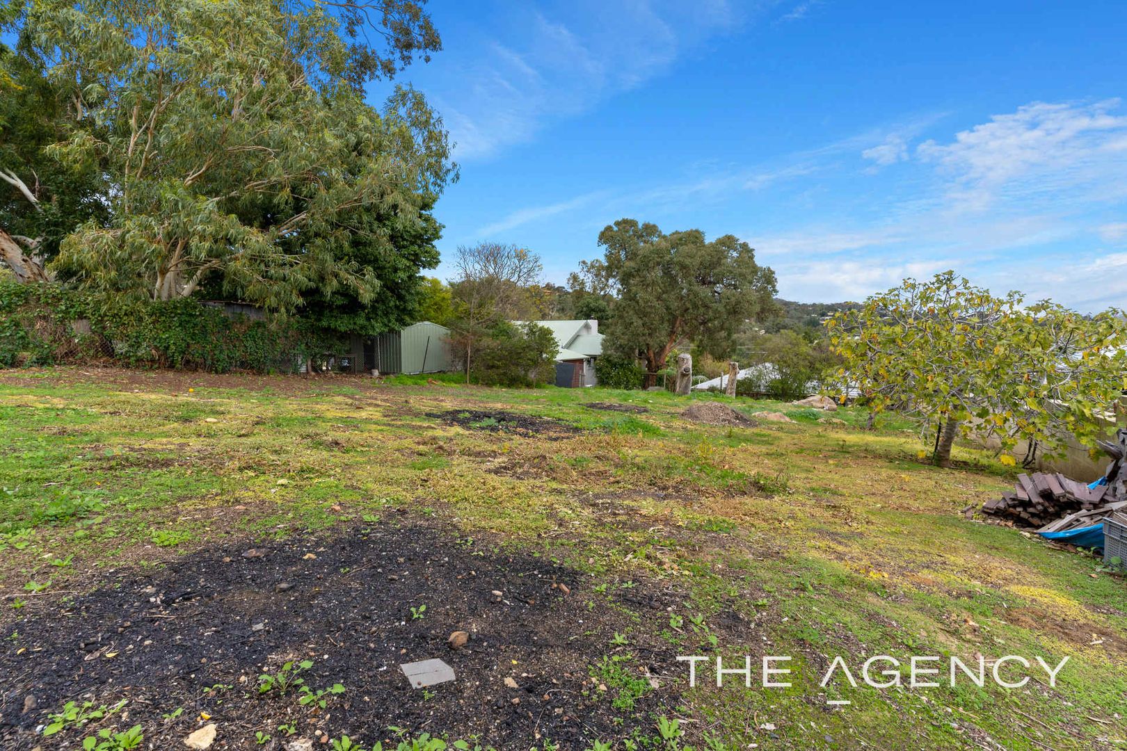 7 Cottingley Place, Swan View WA 6056, Image 2