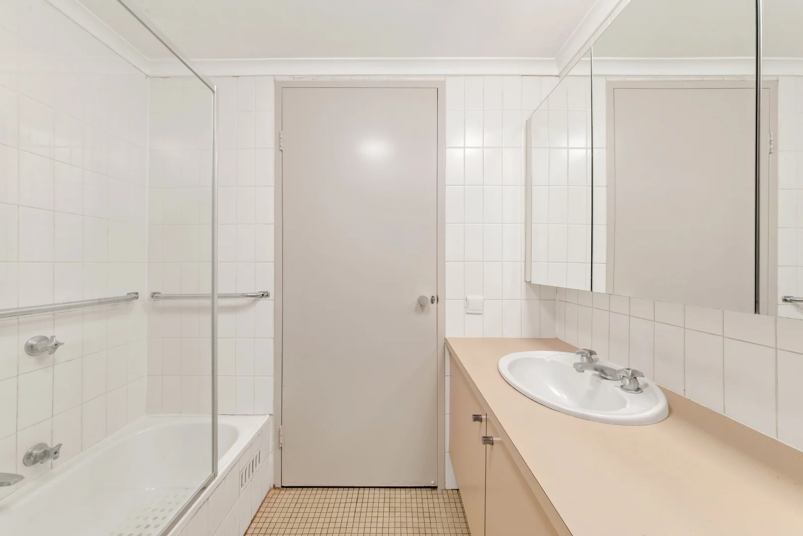 Additional image 4 of 303/1 Boomerang Place, Woolloomooloo NSW 2011