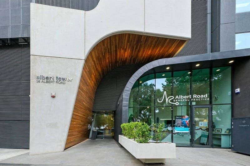 2 bedrooms Apartment / Unit / Flat in 1708/38 Albert Road SOUTH MELBOURNE VIC, 3205