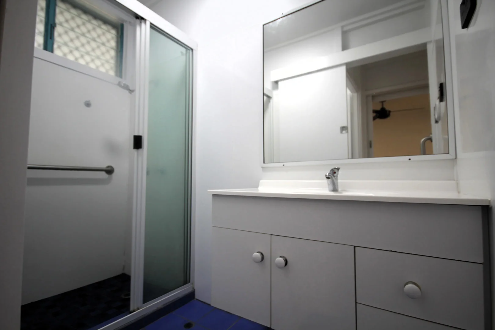 Additional image 4 of 4/33 Surrey Street, Hyde Park QLD 4812