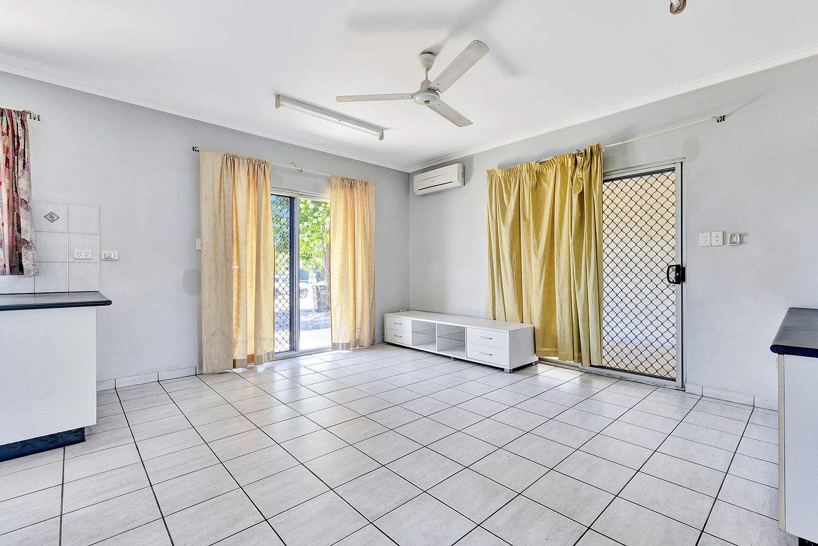 71 Rosewood Crescent, Leanyer NT 0812, Image 2