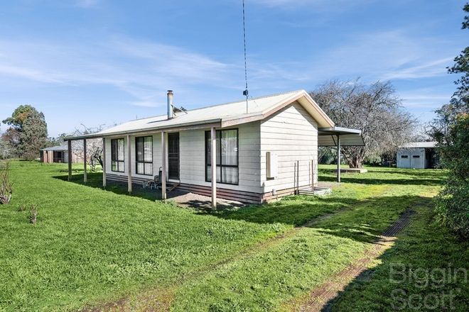 Picture of 39 Calder Street, SMEATON VIC 3364
