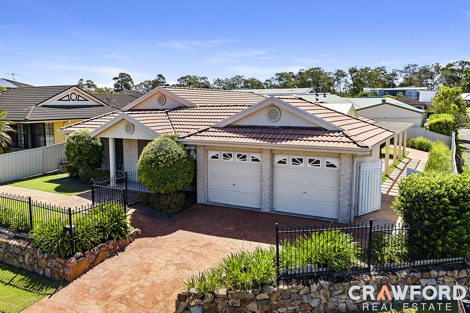 4 bedrooms House in 15 Rosettes Street FLETCHER NSW, 2287