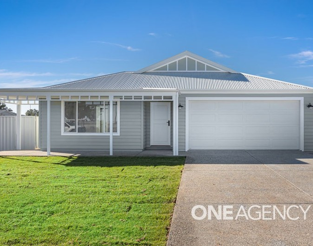 15 Prichard Place, Lockhart NSW 2656