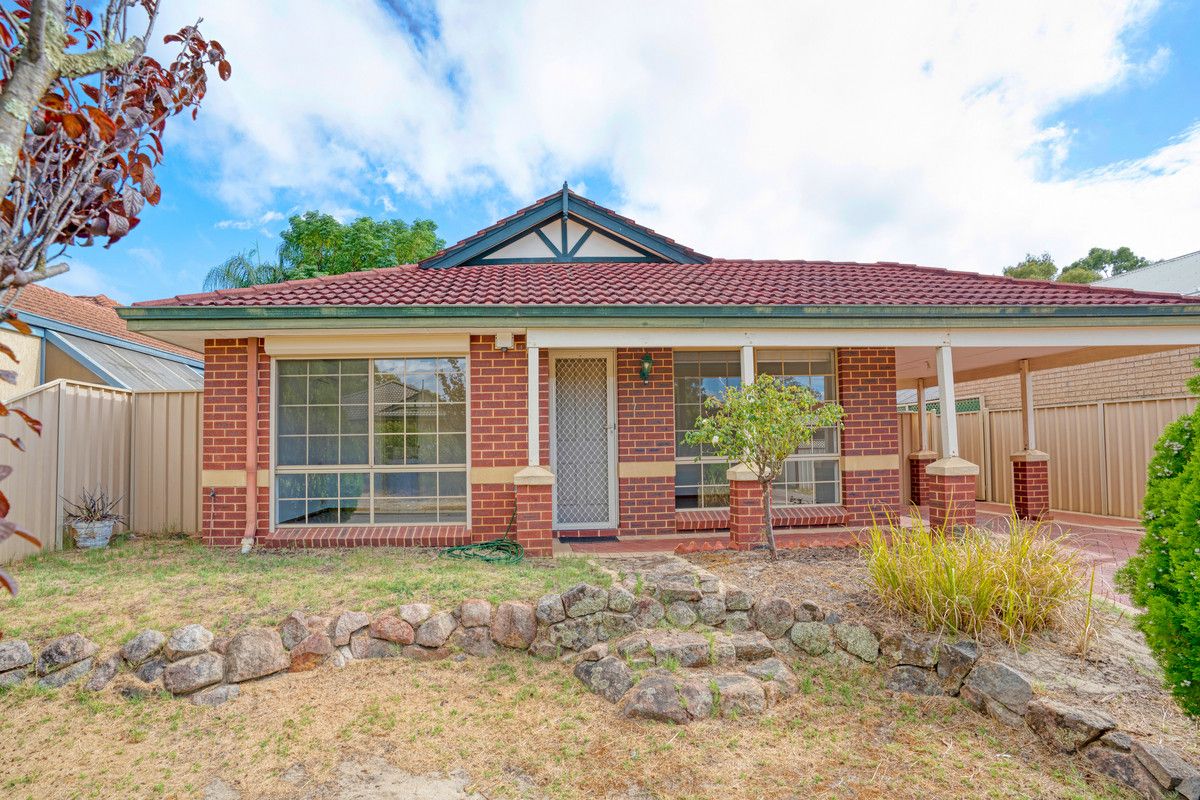 4 bedrooms House in 7 Belaring Place KENWICK WA, 6107