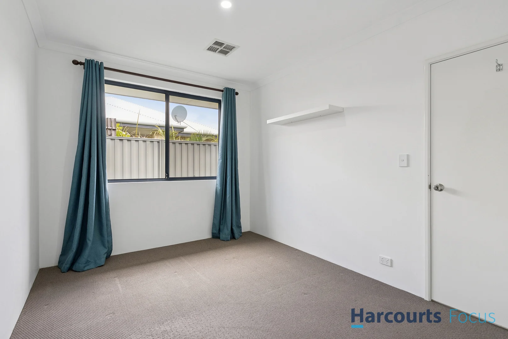 Additional image 22 of 21 Massicot Road, Treeby WA 6164